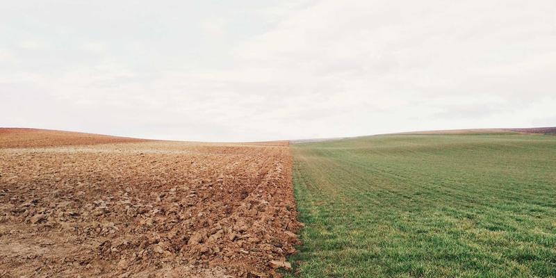 中小型企业如何精明选择经济型数控机床？丰华天翔数控专家为您支招